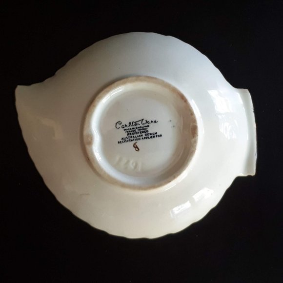 Carlton ware Green Apple blossom leaf plate - Picture 7 of 8